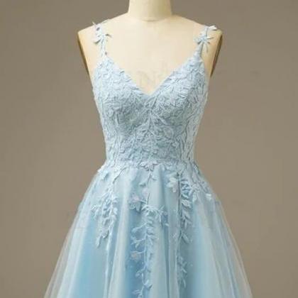V Neck Blue Lace Party Dress