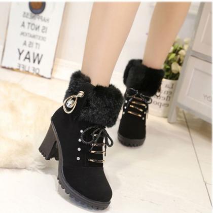Chic Tan Faux Fur-lined Ankle Boots With Charm..