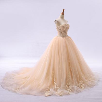 Champagne Sleeveless White Wedding Dress