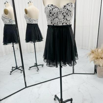 Sweetheart Neckline Short Black Party Dress With..