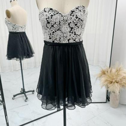 Sweetheart Neckline Short Black Party Dress With..