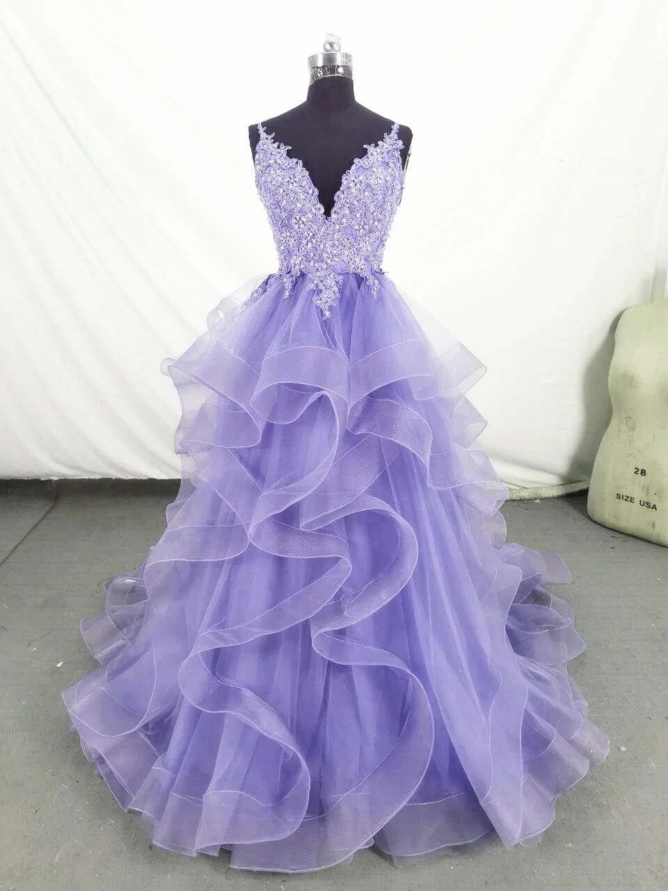 Lavender Long Prom Dress With Horsehair Trimmed Skirt Evening Gowns Women