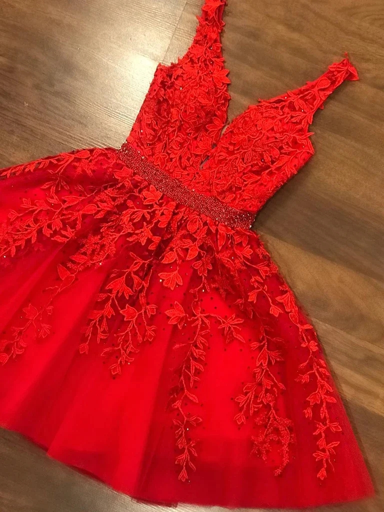 Red Lace Short Prom Dress