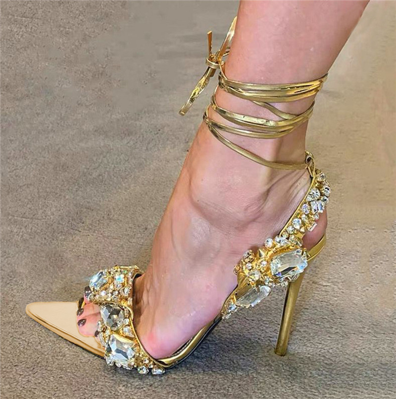 Jewels Decor Gold Thong Straps Sandals