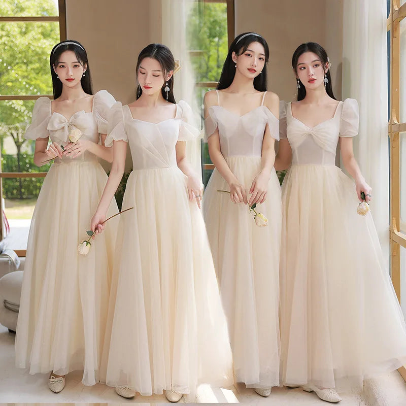 Elegant Cream Tulle Bridesmaid Dresses with Sleeves