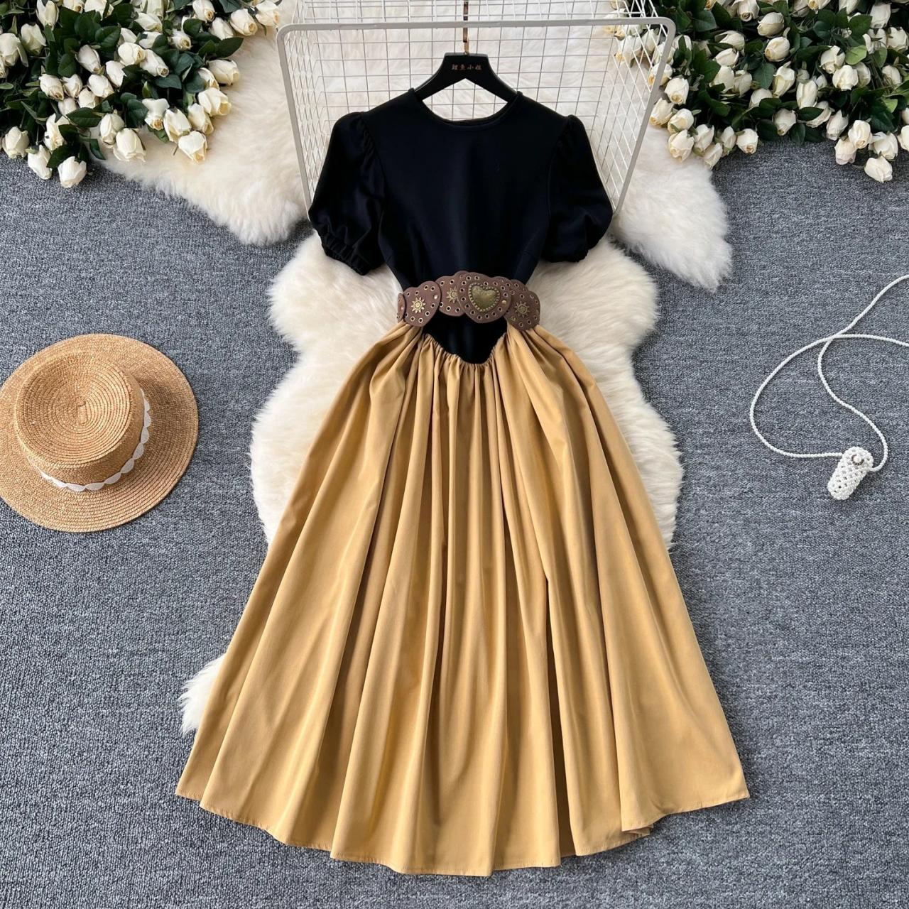 Chic Black Top With Golden Maxi Skirt on Luulla