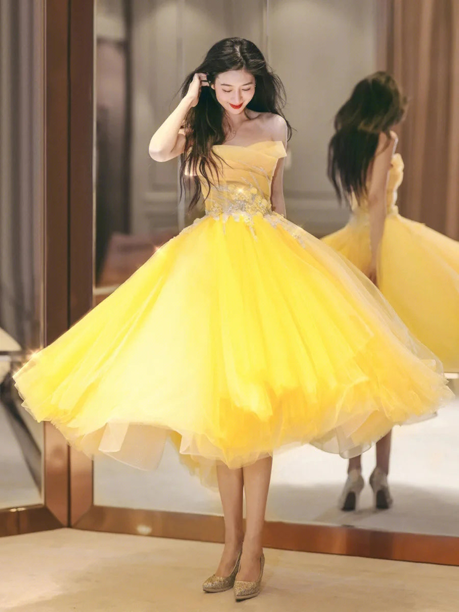 Yellow missguided dress 2025