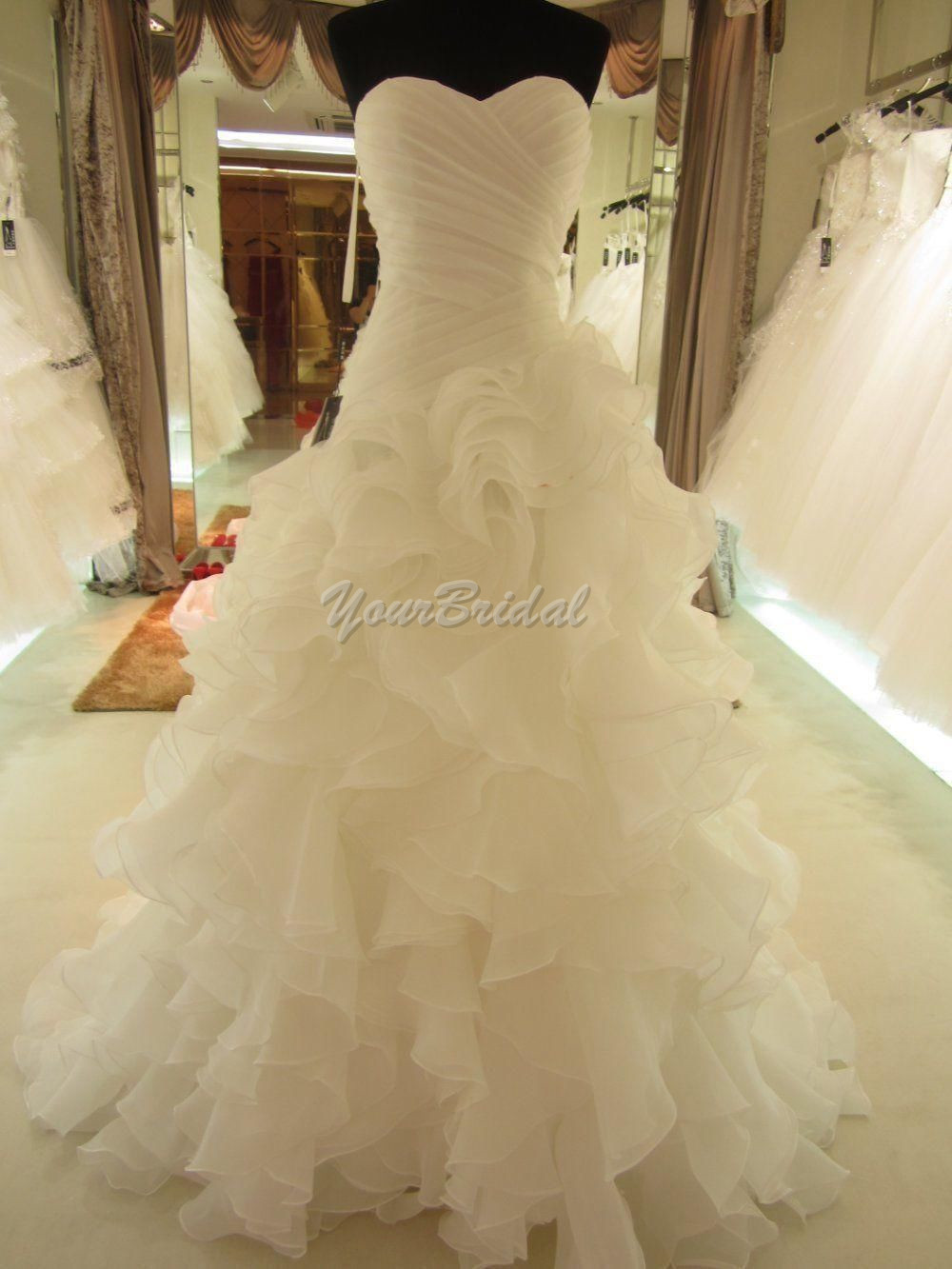 Fashional Criss-cross Fluffy Tiered Wedding Dress Bridal Dress Wedding Gown With Rich Ruffles