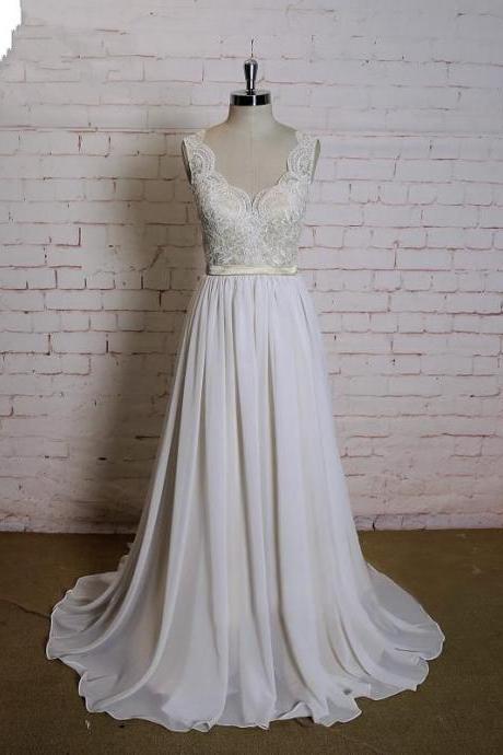 Scalloped Neckline Long Country Bridal Dresses Wedding Gowns