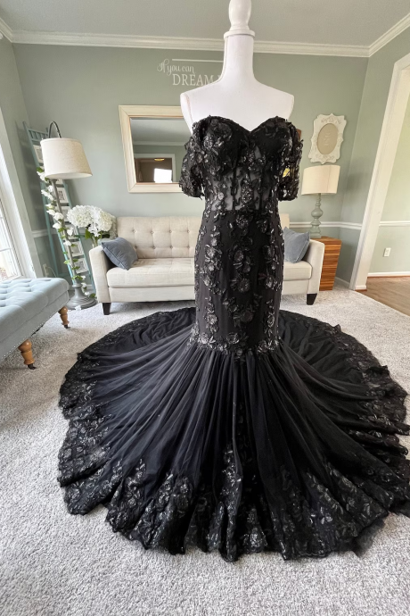 Off Shoulder Black Mermaid Wedding Dress With Sequin Appliques