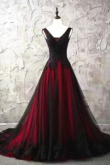 V Neck Black Red Formal Occasion Dress With Court Train