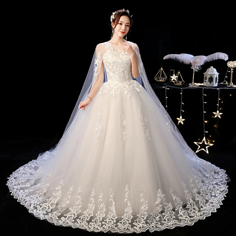 Elegant Lace Applique Long-sleeve Bridal Gown With Veil on Luulla